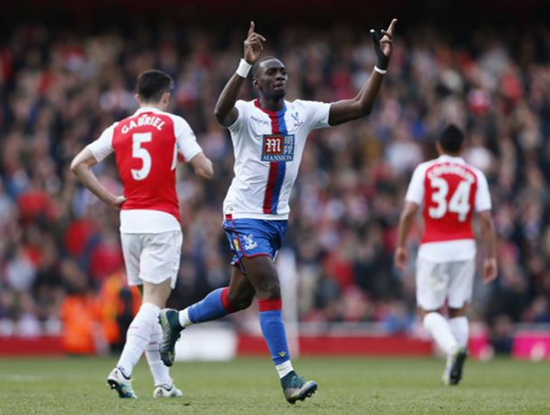 Bolasie celebra un gol ante el Arsenal la pasada campaña | Foto: Crystal Palace