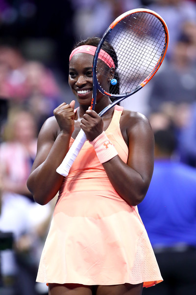 Sloane Stephens celebrates after defeating Venus Williams in the semifinals of the 2017 U.S. Open to make her first Grand Slam final. | Photo: Clive Brunskill/Getty Images