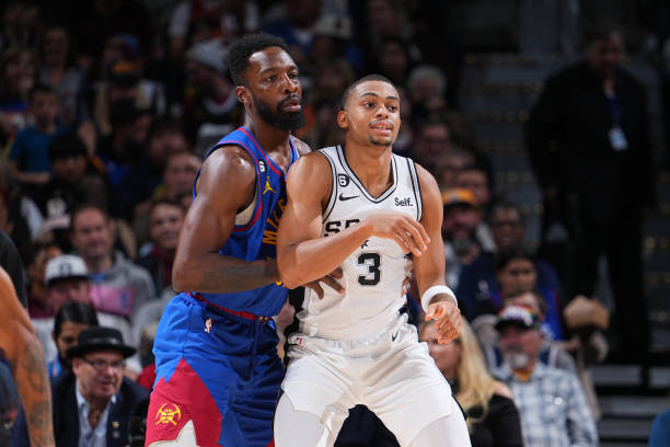 Spurs vs Denver // Fuente: GettyImages