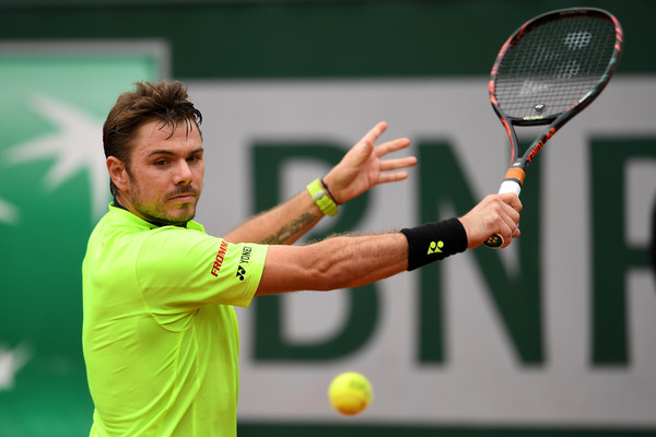 Wawrinka slices a backhand. Photo: Dennis Grombkowski/Getty Images