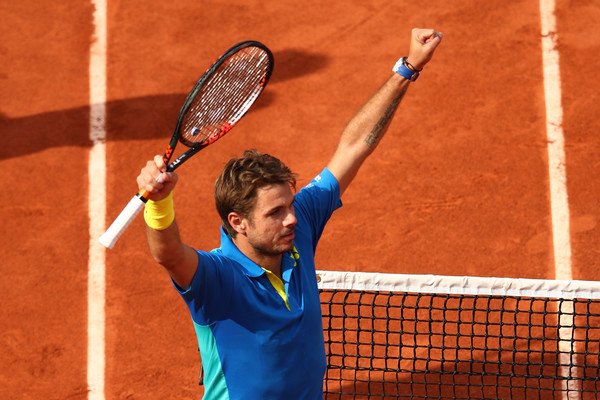 Nadal crushes Thiem to set up Wawrinka final