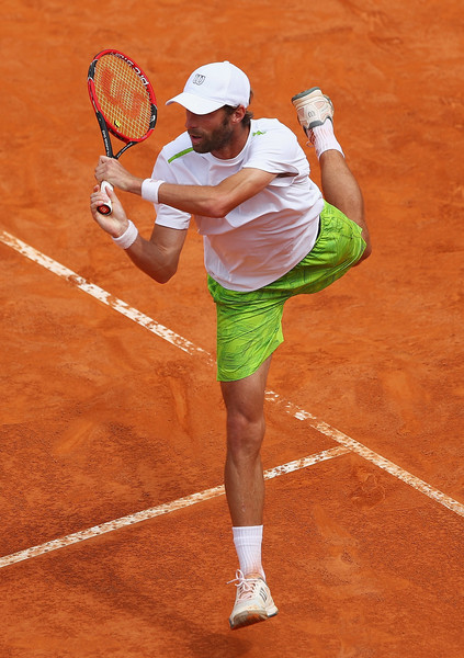 Stephane Robert strikes a backhand during his loss to the world number one in Rome. Photo: Matthew Lewis/Getty Images