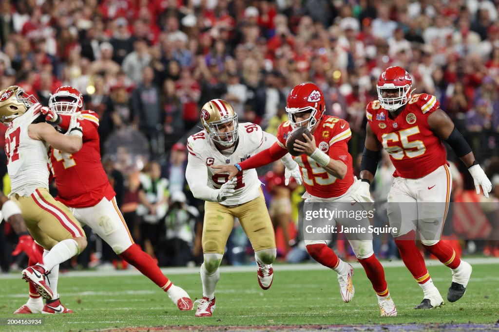  <strong><a  data-cke-saved-href='https://www.vavel.com/en-us/nfl/2024/01/29/1170447-king-kelce-travis-kelce-breaks-jerry-rices-record-for-the-most-receptions-in-postseason-play.html' href='https://www.vavel.com/en-us/nfl/2024/01/29/1170447-king-kelce-travis-kelce-breaks-jerry-rices-record-for-the-most-receptions-in-postseason-play.html'>Patrick Mahomes</a></strong> #15 of the Kansas City Chiefs runs the ball in overtime against the San Francisco 49ers during <strong><a  data-cke-saved-href='https://www.vavel.com/en-us/nfl/2024/01/16/1168869-jason-kelce-to-retire-from-the-nfl.html' href='https://www.vavel.com/en-us/nfl/2024/01/16/1168869-jason-kelce-to-retire-from-the-nfl.html'>Super Bowl</a></strong> LVIII at Allegiant Stadium on February 11, 2024 in Las Vegas, Nevada. (Photo by Jamie Squire/Getty Images)