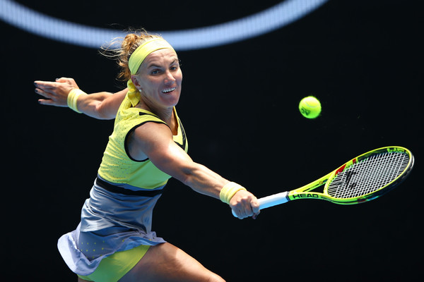 Kuznetsova hits a backhand | Photo: Jack Thomas/Getty Images AsiaPac