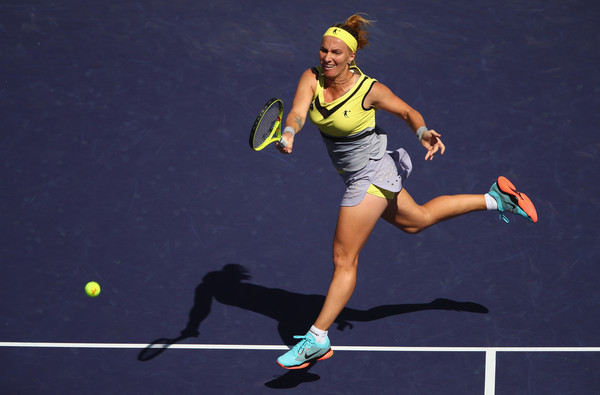 Svetlana Kuznetsova made some crucial errors at the net during the match, and it ultimately proved pivotal | Photo: Clive Brunskill/Getty Images North America