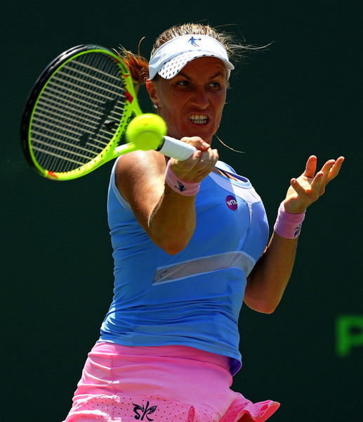 Svetlana Kuznetsova in Miami Open action. Photo: Mike Ehrmann/Getty Images