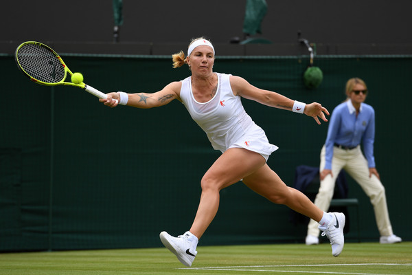 Svetlana Kuznetsova hits a running forehand at Wimbledon last year | Photo: Shaun Botterill/Getty Images Europe