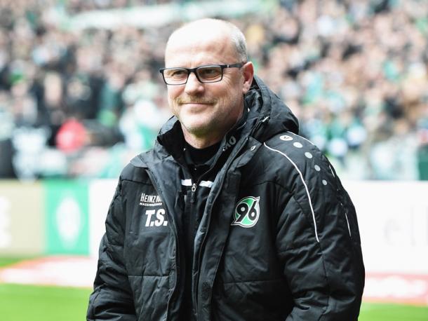 Schaaf was all smiles before kick-off. | Image source: kicker