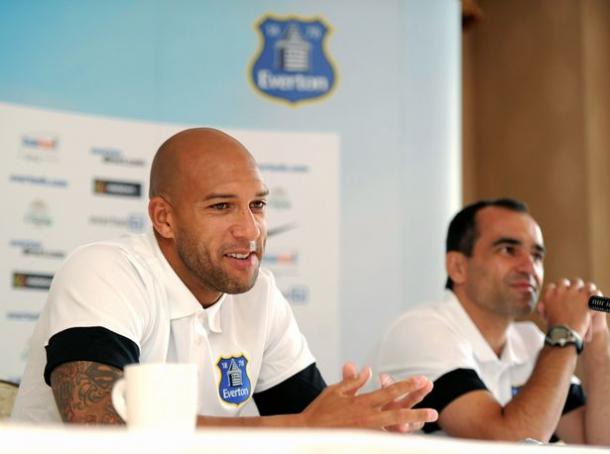 Martínez y Howard en el Everton. Foto: Liverpool Echo