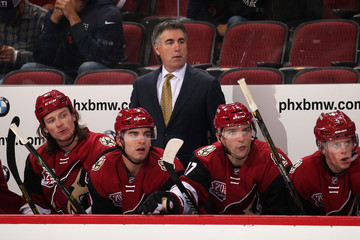  Has Dave Tippett reached the end of his coaching career in Arizona? Source: Christian Petersen/Getty Images North America)