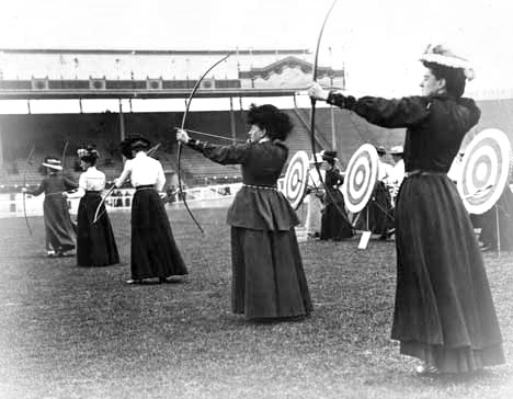 Arqueras en Juegos Olímpicos 1908. Foto: www.historyoffighting.com