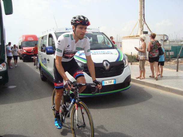Dumoulin en la salida de aquella etapa | Foto: Jorge Alix Pascual