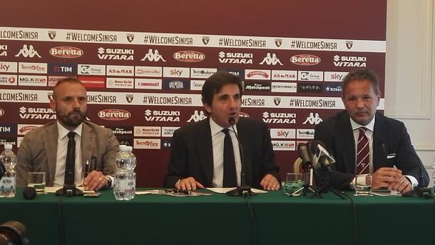 Un momento della conferenza stampa, twitter @TorinoFC_1906