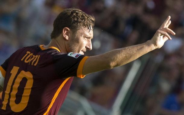 Francesco Totti ad un passo dal rinnovo con la Roma, sport.sky.it
