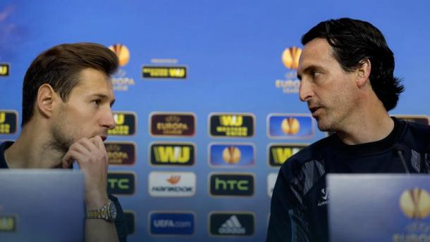 Emery (r) has brought Krychowiak with him from Sevilla. | Photo: PAP