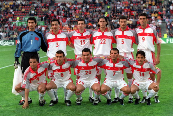 Turkey's team at Euro 2000 | Photo: Getty