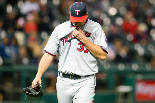 Starting pitcher Mike Pelfrey #37 of the Minnesota Twins leaves the game in the second inning against the Cleveland Indians. (Sept. 29, 2015 - Source: Jason Miller/Getty Images North America)