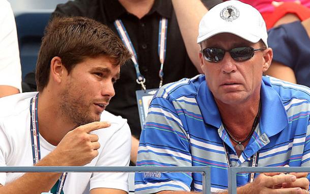 Dani Vallverdu (left) chats to Ivan Lendl during a match at the 2015 Australian Open. Photo: Getty Images