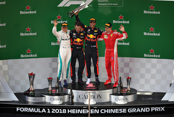 Bottas en el podio del GP de China. Fuente: Getty Images