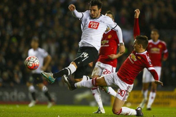 Varela defedning well against Derby County in the FA Cup| Photo: Getty Images