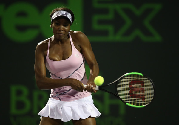 Venus Williams earned her first top 10 victory in close to 17 months | Photo: Julian Finney/Getty Images North America