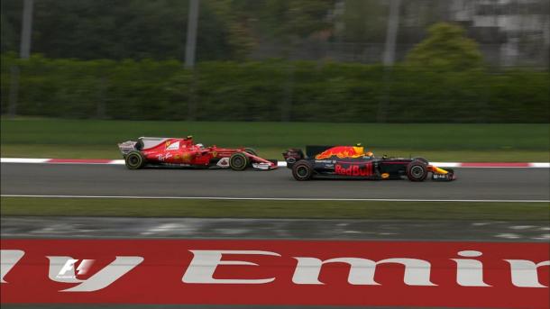 Räikkönen foi ultrapassado por Verstappen e reclamou de problemas (Foto: Divulgação/F1)