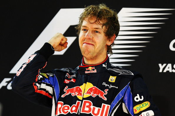 Até chegar ao choro do título de Abu Dhabi, Vettel viveu uma montanha russa de emoções (Foto: Ken Robertson/Getty Images)