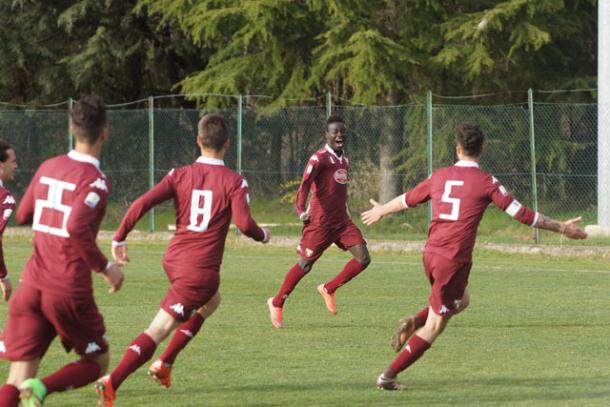 Los jugadores granates celebran uno de los goles ante el Empoli | Foto: Torino FC