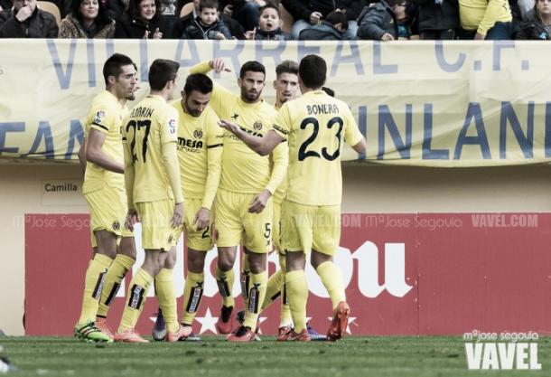 El Villarreal celebrando un gol en El Madrigal