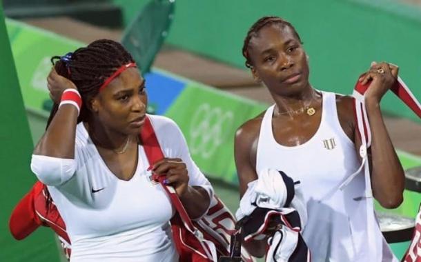 Serena and Venus after their loss in the first round of the Olympics | Photo: Reuters