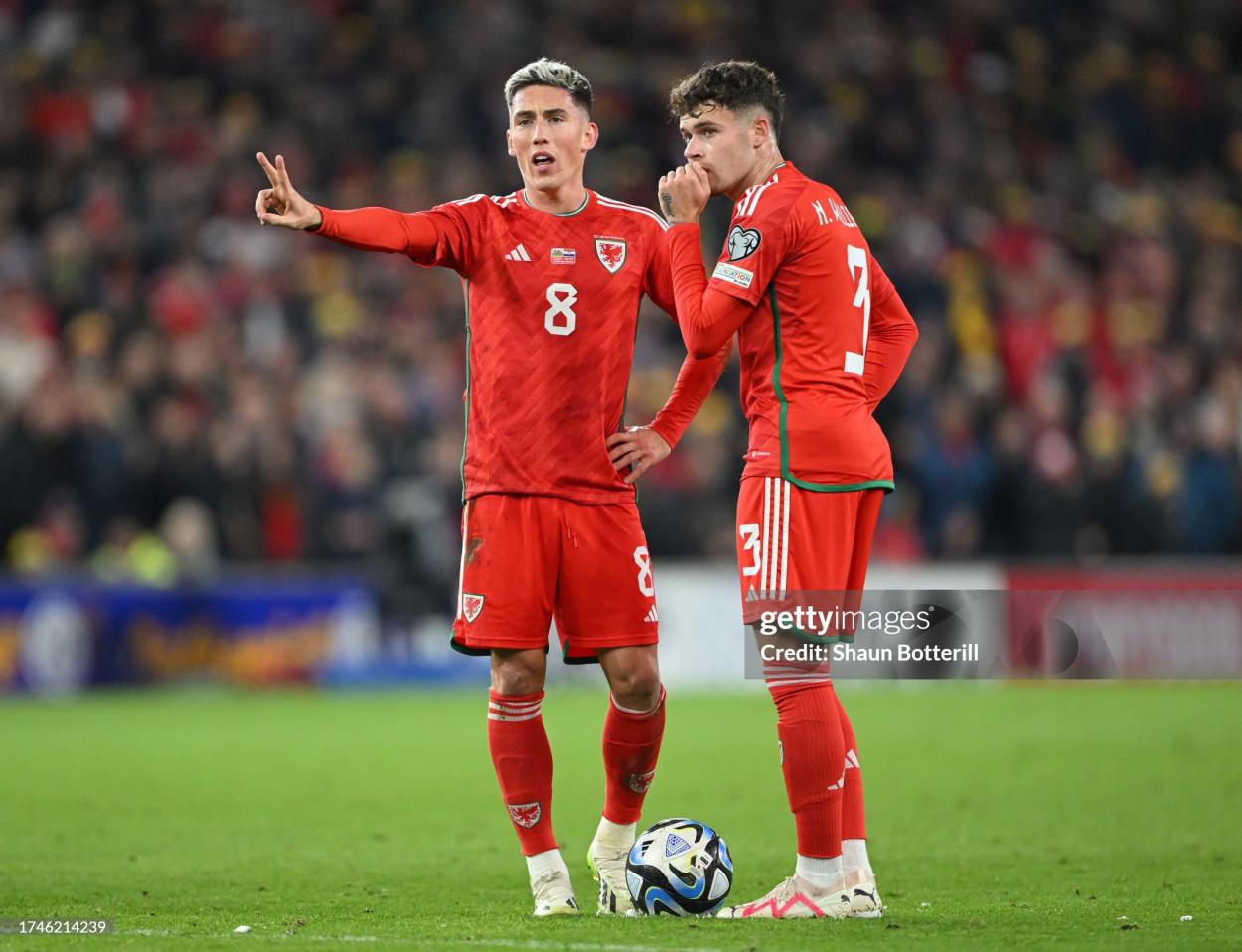 Harry Wilson and Neco Williams of Wales prepare to take a free kick during the UEFA EURO 2024 European qualifier match between Wales and Croatia at Cardiff City Stadium on October 15, 2023 in Cardiff, Wales. (Photo by Shaun Botterill/Getty Images)