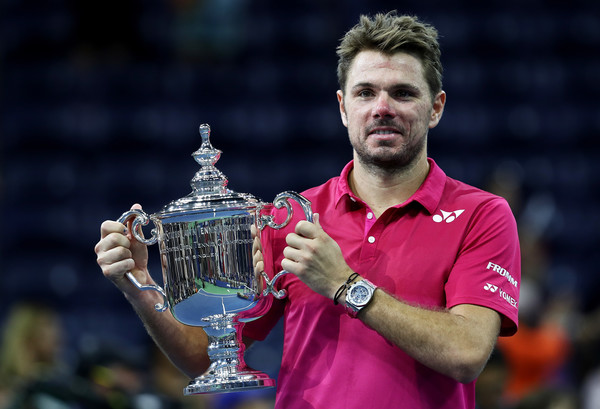 Stan Wawrinka holds his US Open trophy. Photo: Getty Images