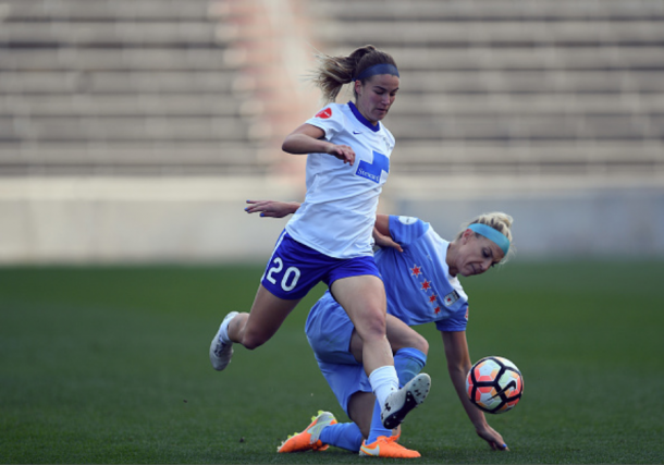 Breakers defender Christen Westphal wins the ball from Chicago Red Stars midfielder/defender Julie Ertz during the 2017 NWSL season |Photo: Quinn Harris - Icon Sportswire via Getty Images