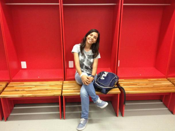 Camila, que tem Johan Cruyff, Pep Guardiola e José Mourinho como referências, diz ser adepta às escolas espanhola e portuguesa (Foto: Arquivo Pessoal)