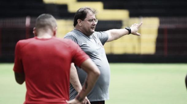 Guto Ferreira quer a primeira vitória neste sábado (Foto: divulgação/Sport Club do Recife)