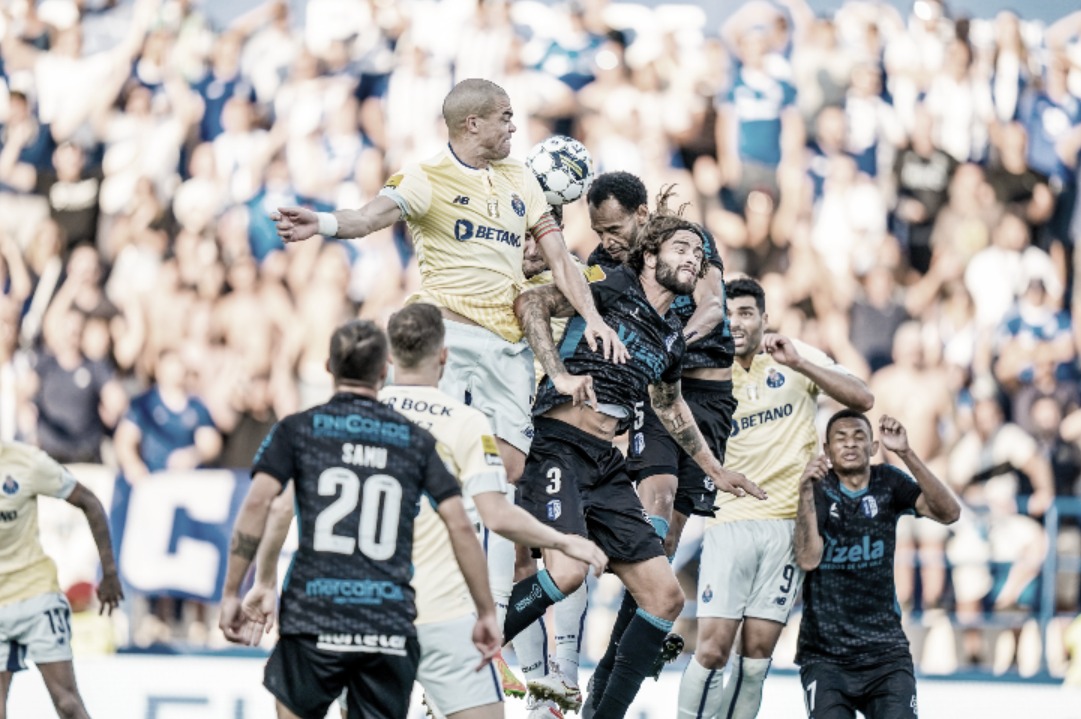 Em jogo de duas viradas, Sporting vence Estrela Amadora e mantém