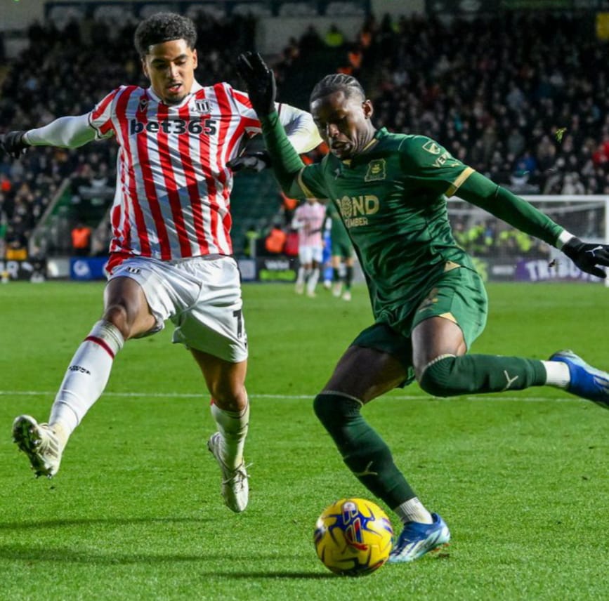 VÍDEO: Fatawu marca no empate do líder Leicester em Sheffield