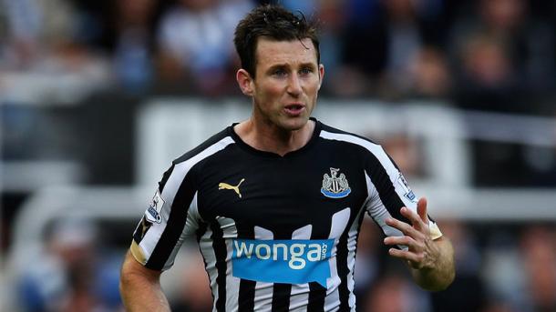 Mike Williamson in action for Newcastle United | Photo: Sky Sports