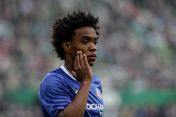 Willian back with the Blues. | Photo: Matej Divizna/Getty Images