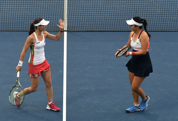 Chan Yung-jan and Martina Hingis had not achieved satisfactory results this year | Photo: Tom Dulat/Getty Images Europe