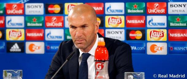 Zinedine Zidane en sala de prensa. | Fuente: realmadrid.com