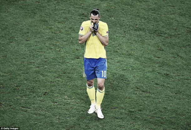 Manchester United target Zlatan Ibrahimovic in action for Sweden in their 1-0 defeat to Belgium | Photo: Getty Images