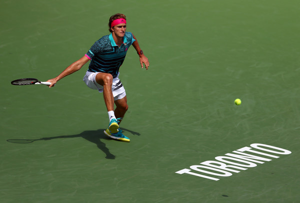 Alexander Zverev chases down a forehand during his loss. Photo: Getty Images