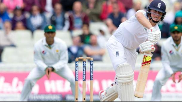 Ballance offered some resistance in the afternoon session (photo : Reuters)