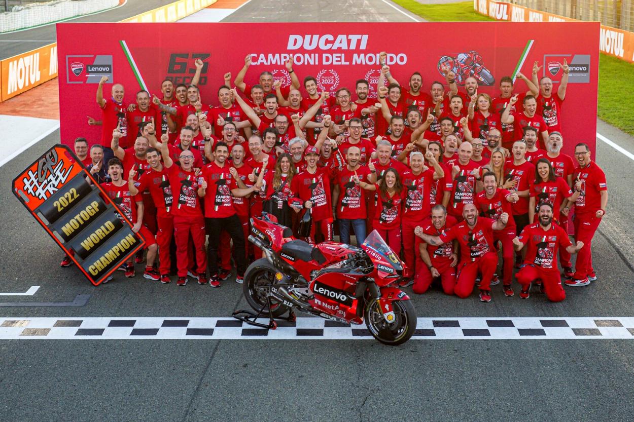 Foto celebración. Fuente: Ducati Corse.