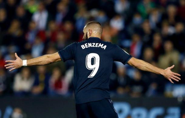 Benzema celebrando un gol | Foto: La Liga