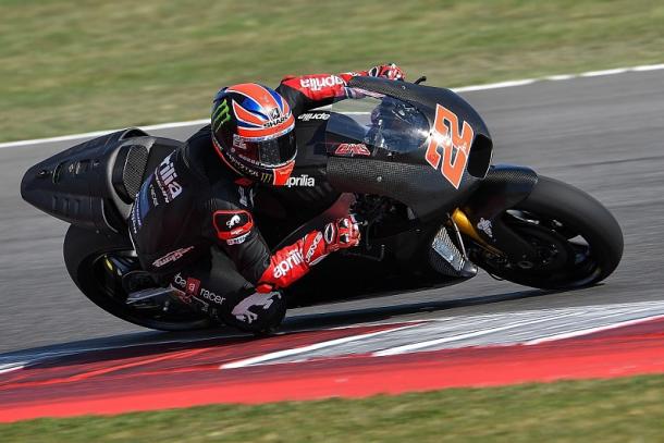 British Moto2 rider Sam Lowes aboard the Aprilia during private testing before he steps up to MotoGP in 2017 - www.autosport.com