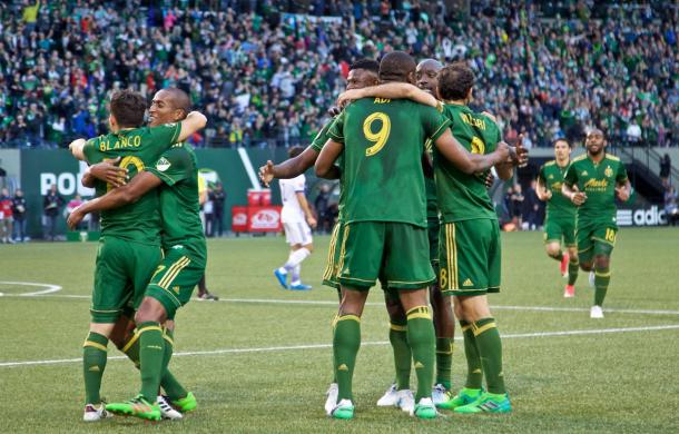 Adi celebra un gol con sus compañeros // Imagen: Portland Timbers