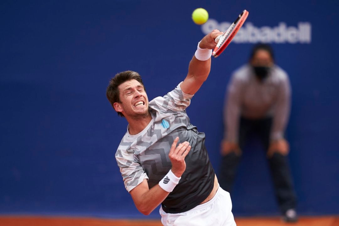 Norrie plays an overhead during his third-round match in Barcelona/Photo: Barcelona Open Banc Sabadell 