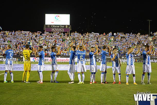 El Lega saluda a su afición | Foto: Gema Gil (Vavel)